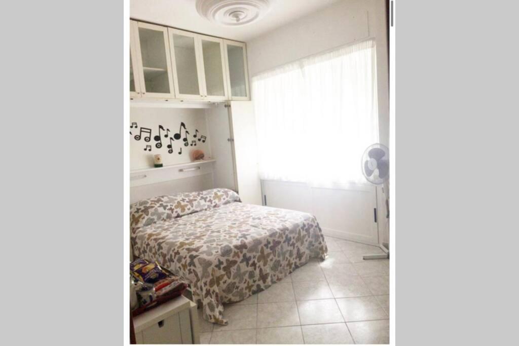 Апартаменты Cosy Studio Flat On The Seaside Лидо-ди-Остия Экстерьер фото